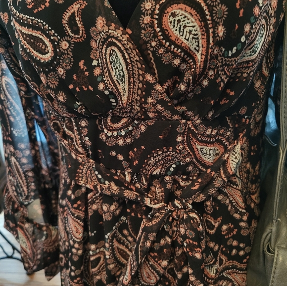 Betsy Johnson Paisley Black and Brown  Faux Wrap Dress sz 4 Boho Festival NWOT - Picture 3 of 7